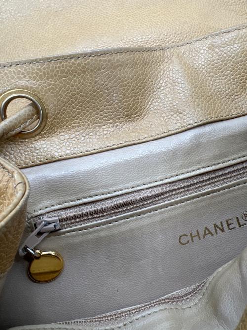 CHANEL（シャネル）CHANEL (シャネル) リュック ベージュの古着・服飾アイテム