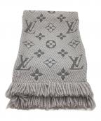 LOUIS VUITTONルイ ヴィトン）の古着「ウールマフラー」｜グレー