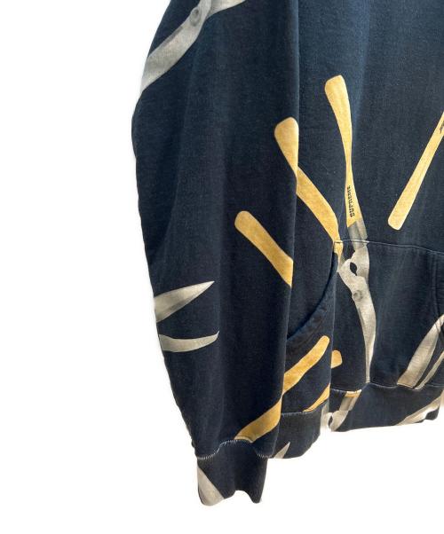 SUPREME（シュプリーム）SUPREME (シュプリーム) プルオーバーパーカー ブラック×イエロー サイズ:SIZE Mの古着・服飾アイテム