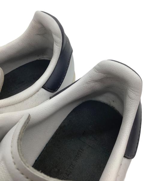 adidas（アディダス）adidas (アディダス) スニーカー ホワイト サイズ:24.5の古着・服飾アイテム