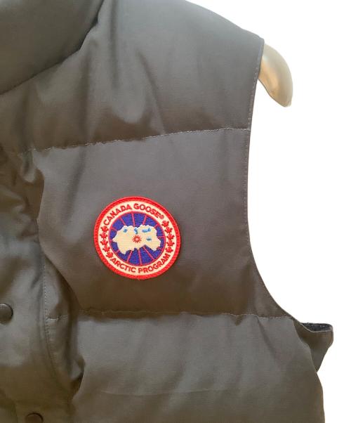 CANADA GOOSE（カナダグース）CANADA GOOSE (カナダグース) ダウンベスト グレー サイズ:XSの古着・服飾アイテム