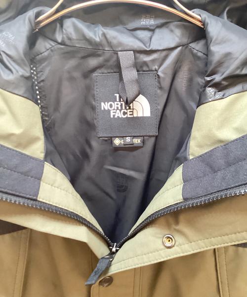 THE NORTH FACE（ザ ノース フェイス）THE NORTH FACE (ザ ノース フェイス) マウンテンパーカー カーキ×ブラック サイズ:Sの古着・服飾アイテム