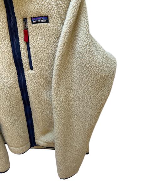 Patagonia（パタゴニア）Patagonia (パタゴニア) フリースジャケット アイボリー×ネイビー サイズ:Ｍの古着・服飾アイテム