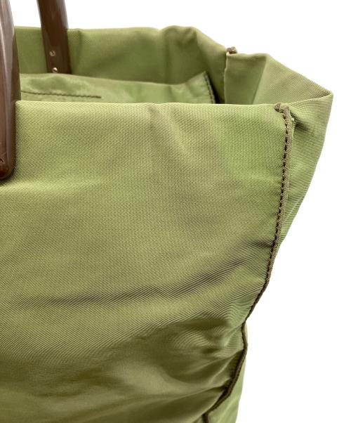 PRADA（プラダ）PRADA (プラダ) ハンドバッグ グリーンの古着・服飾アイテム