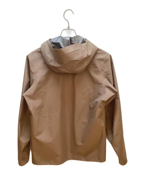 ARC'TERYX VEILANCE（アークテリクス ヴェイランス）ARC'TERYX VEILANCE (アークテリクス ヴェイランス) ナイロンジャケット ベージュ サイズ:Sの古着・服飾アイテム