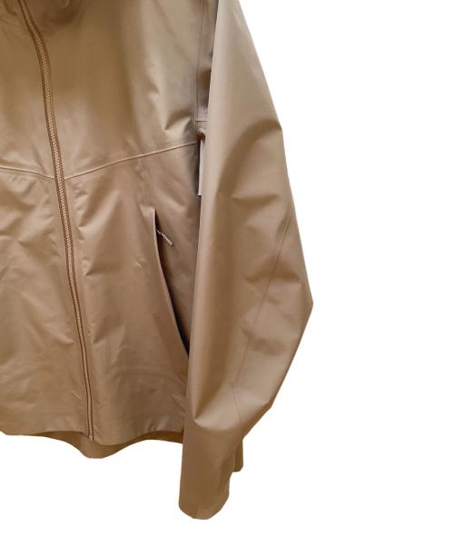 ARC'TERYX VEILANCE（アークテリクス ヴェイランス）ARC'TERYX VEILANCE (アークテリクス ヴェイランス) ナイロンジャケット ベージュ サイズ:Sの古着・服飾アイテム