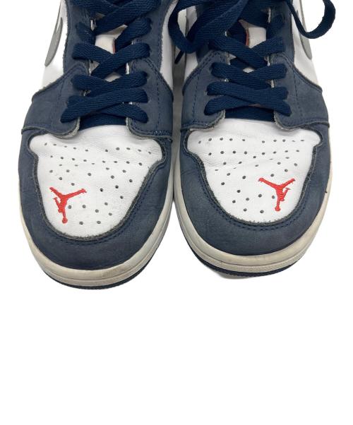 NIKE SB（ナイキエスビー）NIKE SB (ナイキエスビー) ローカットスニーカー ネイビー×ホワイト サイズ:26cmの古着・服飾アイテム