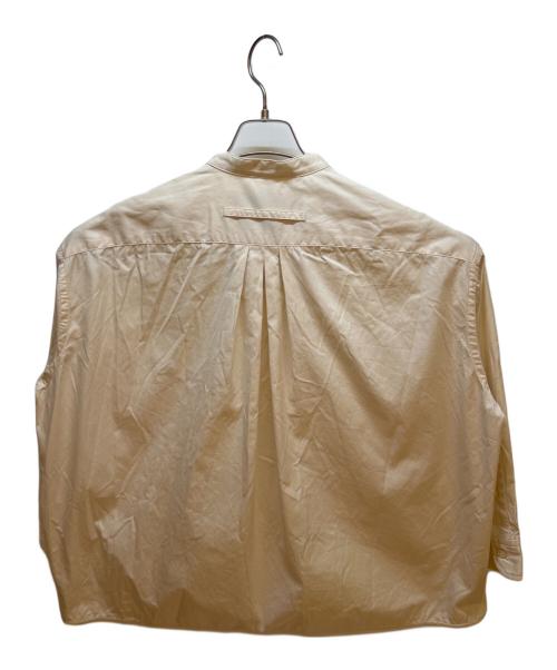 ticca（ティッカ）ticca (ティッカ) ノーカラースクエアビッグシャツ アイボリー サイズ:FREEの古着・服飾アイテム