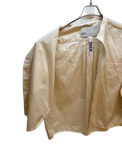 ticca（ティッカ）ticca (ティッカ) ノーカラースクエアビッグシャツ アイボリー サイズ:FREEの古着・服飾アイテム