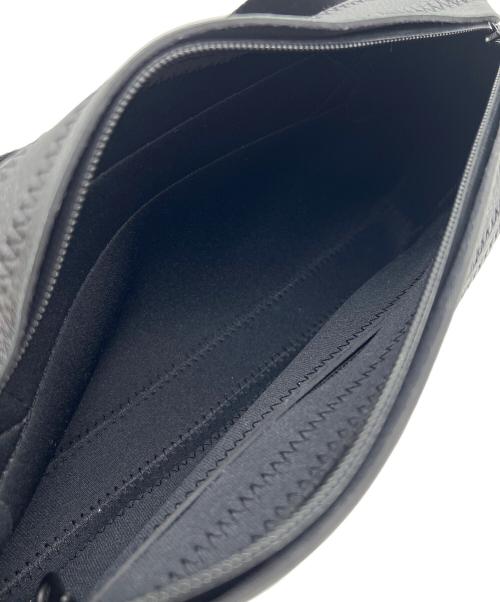 NAOTO SATOH（ナオトサトー）NAOTO SATOH (ナオトサトー) メッセンジャーバッグ ブラックの古着・服飾アイテム