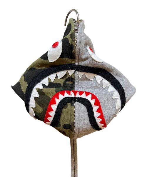 A BATHING APE（ア ベイシング エイプ）A BATHING APE (ア ベイシング エイプ) フルジップシャークパーカー グレー サイズ:Lの古着・服飾アイテム