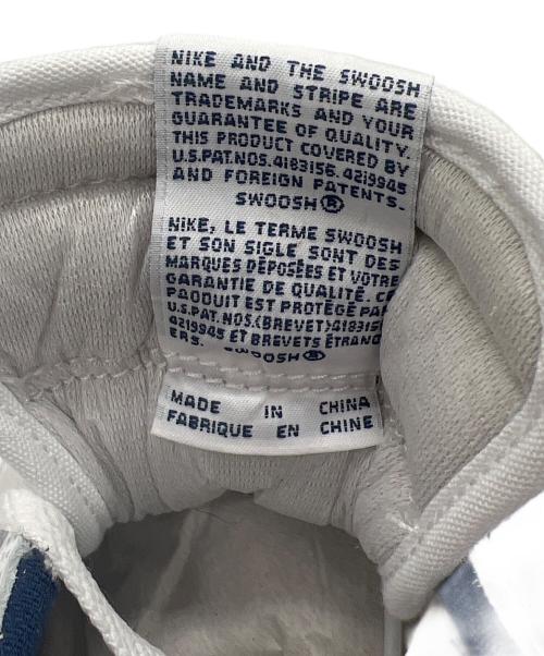 NIKE（ナイキ）NIKE (ナイキ) スニーカー ホワイト×ネイビー サイズ:28.5の古着・服飾アイテム