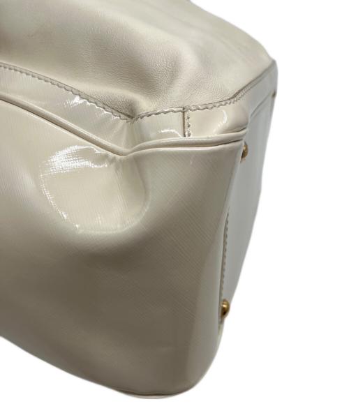 Salvatore Ferragamo（サルヴァトーレ フェラガモ）Salvatore Ferragamo (サルヴァトーレ フェラガモ) チェーントートバッグ/ガンチーニ アイボリーの古着・服飾アイテム