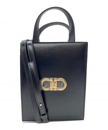 Salvatore Ferragamo（サルヴァトーレ フェラガモ）の古着「2WAYショルダーバッグ/G.FLAT NS」｜ブラック×レッド