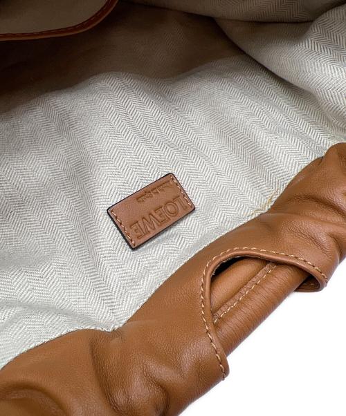 LOEWE（ロエベ）LOEWE (ロエベ) レザーナップサック ブラウンの古着・服飾アイテム
