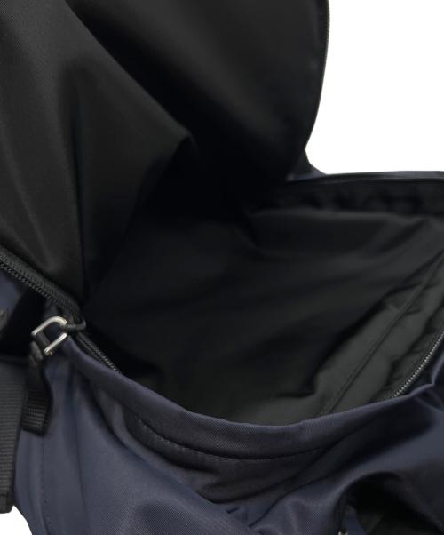 PRADA（プラダ）PRADA (プラダ) リュック ネイビーの古着・服飾アイテム