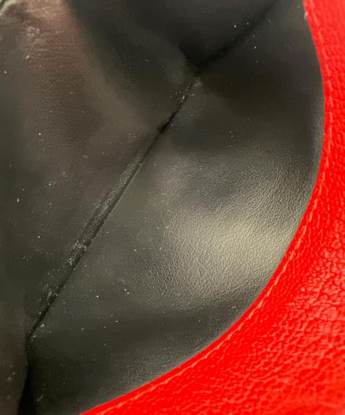 MIU MIU（ミュウミュウ）MIU MIU (ミュウミュウ) カードケース レッドの古着・服飾アイテム