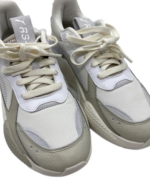 PUMA（プーマ）PUMA (プーマ) emmi (エミ) emmi×PUMA　RS-X Soft Wns ホワイト サイズ:24.5の古着・服飾アイテム