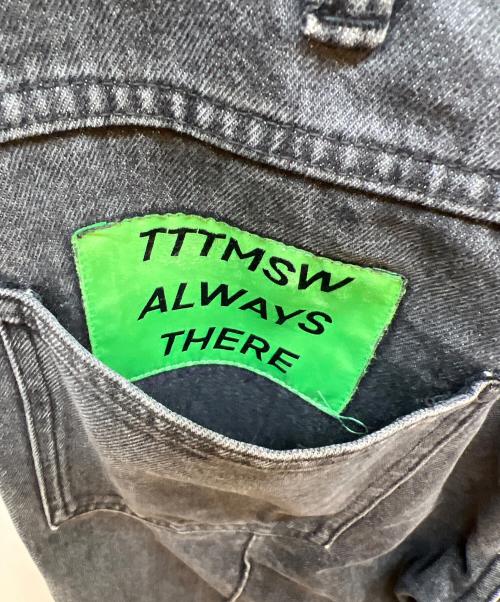 TTT MSW（ティー モダンストリートウェア）TTT MSW (ティー) デニムパンツ ブラック サイズ:Ｍの古着・服飾アイテム