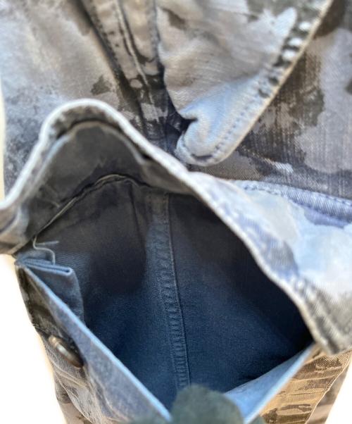 ISAMU KATAYAMA BACKLASH（イサムカタヤマ・バックラッシュ）ISAMU KATAYAMA BACKLASH (イサムカタヤマ・バックラッシュ) カーゴパンツ ブルー×ネイビー サイズ:Lの古着・服飾アイテム