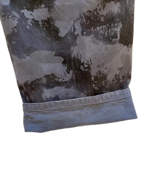 ISAMU KATAYAMA BACKLASH（イサムカタヤマ・バックラッシュ）ISAMU KATAYAMA BACKLASH (イサムカタヤマ・バックラッシュ) カーゴパンツ ブルー×ネイビー サイズ:Lの古着・服飾アイテム