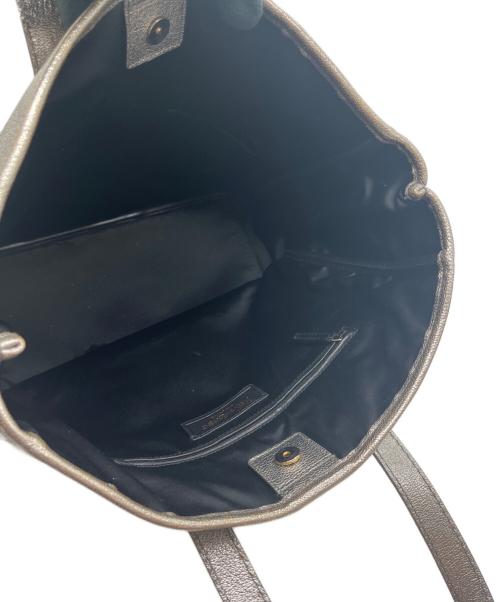 Yves Saint Laurent（イヴサンローラン）Yves Saint Laurent (イヴサンローラン) トートバッグ/Yメール シャンパンゴールドの古着・服飾アイテム