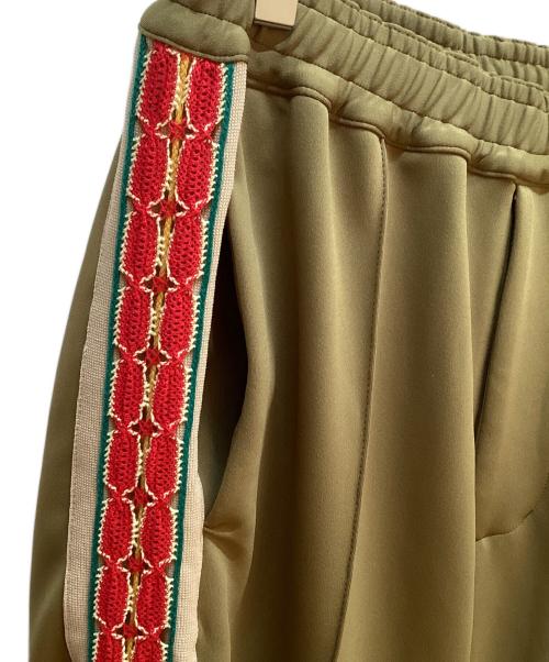 SASQUATCHfabrix.（サスクワッチファブリックス）SASQUATCHfabrix. (サスクワッチファブリックス) トラックパンツ カーキ サイズ:Sの古着・服飾アイテム