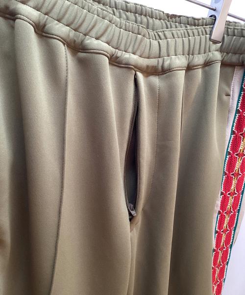 SASQUATCHfabrix.（サスクワッチファブリックス）SASQUATCHfabrix. (サスクワッチファブリックス) トラックパンツ カーキ サイズ:Sの古着・服飾アイテム