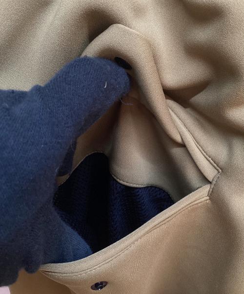 SASQUATCHfabrix.（サスクワッチファブリックス）SASQUATCHfabrix. (サスクワッチファブリックス) トラックパンツ カーキ サイズ:Sの古着・服飾アイテム