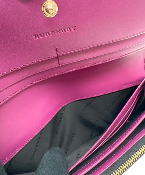 BURBERRY LONDON（バーバリーロンドン）BURBERRY LONDON (バーバリーロンドン) 長財布 マゼンタの古着・服飾アイテム