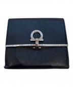 Salvatore Ferragamoサルヴァトーレ フェラガモ）の古着「3つ折り財布/ガンチーニ」｜ブラック