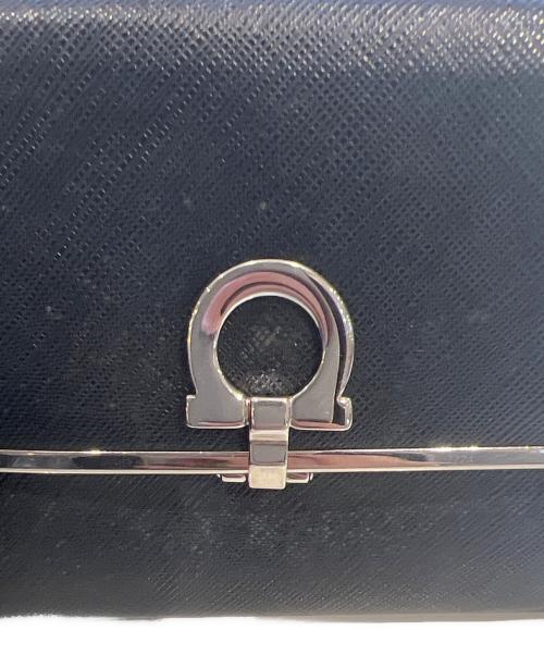 Salvatore Ferragamo（サルヴァトーレ フェラガモ）Salvatore Ferragamo (サルヴァトーレ フェラガモ) 3つ折り財布/ガンチーニ ブラックの古着・服飾アイテム