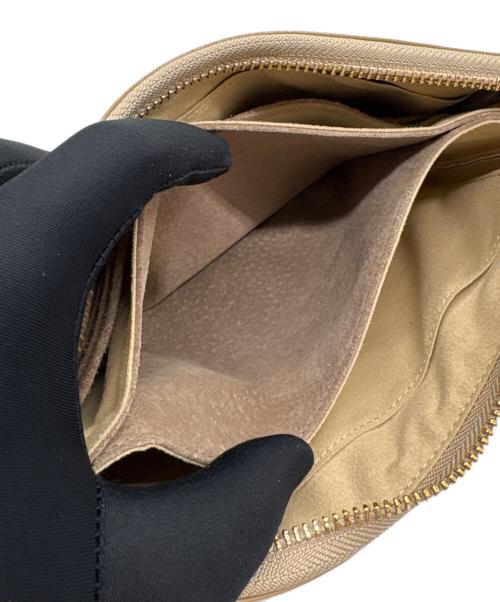 ATAO（アタオ）ATAO (アタオ) ショルダーウォレット ゴールドの古着・服飾アイテム