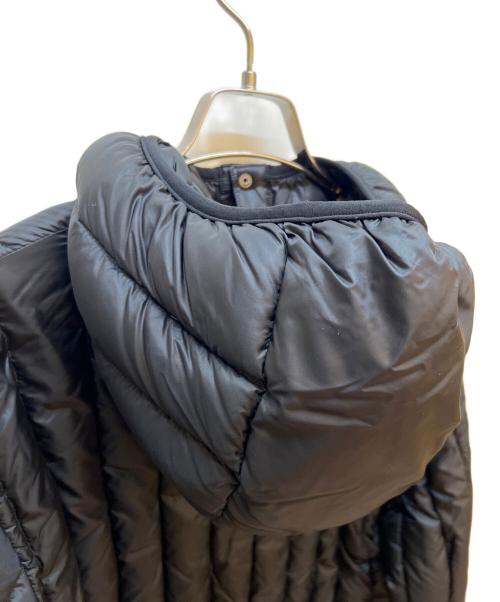 RockyMountainFeatherBed（ロッキーマウンテンフェザーベッド）RockyMountainFeatherBed (ロッキーマウンテンフェザーベッド) ダウンコート ブラック サイズ:40の古着・服飾アイテム