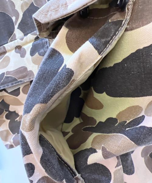 Eddie Bauer（エディーバウアー）Eddie Bauer (エディーバウアー) 中綿ジャケット カーキ サイズ:Mの古着・服飾アイテム