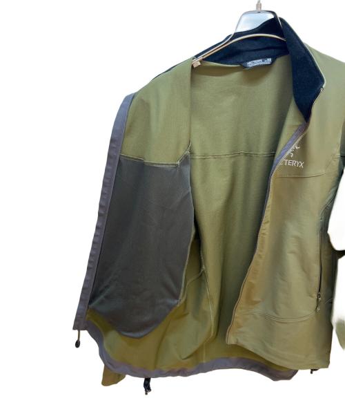 ARC'TERYX（アークテリクス）ARC'TERYX (アークテリクス) ナイロンジャケット/Gamma LT Jacket オリーブ サイズ:Mの古着・服飾アイテム