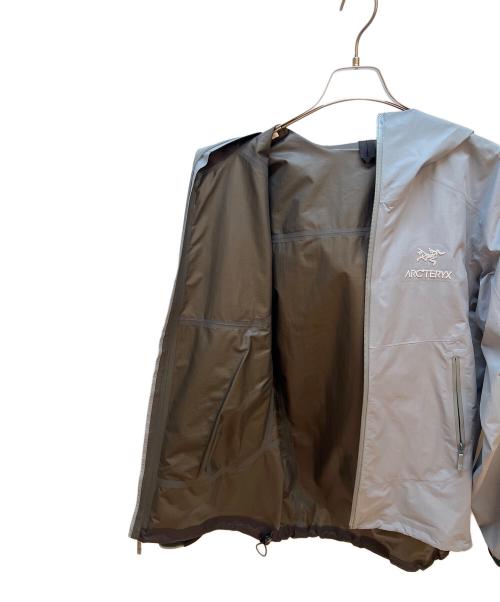 ARC'TERYX（アークテリクス）ARC'TERYX (アークテリクス) ナイロンジャケット/ZETA SL JACKET ライトグレー サイズ:Sの古着・服飾アイテム