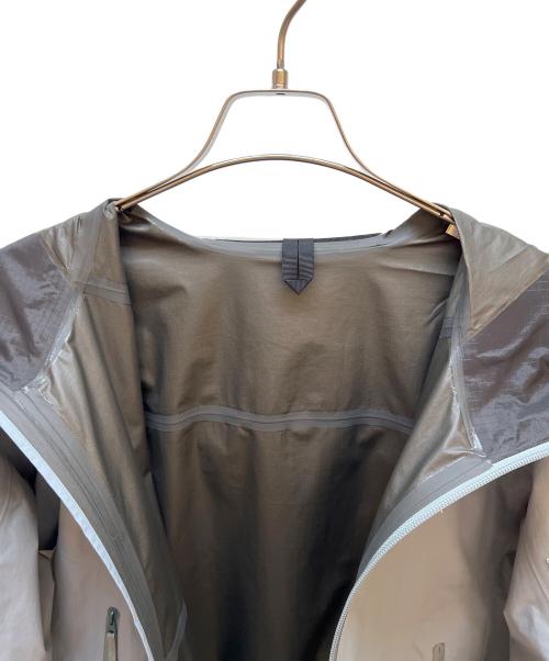 ARC'TERYX（アークテリクス）ARC'TERYX (アークテリクス) ナイロンジャケット/ZETA SL JACKET ライトグレー サイズ:Sの古着・服飾アイテム