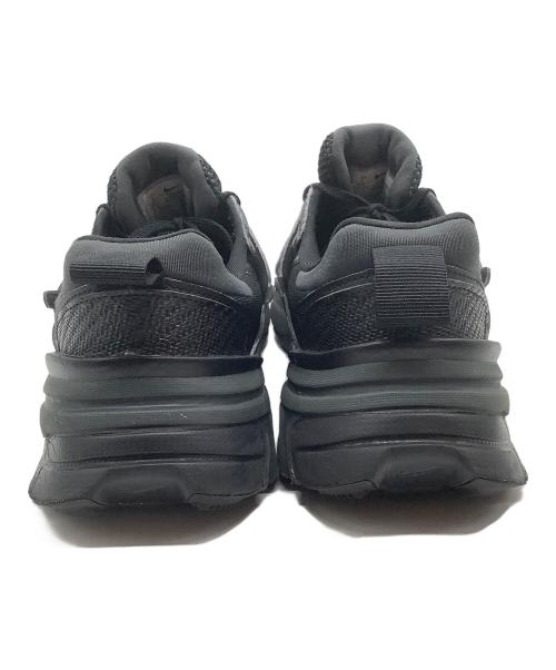 NIKE（ナイキ）NIKE (ナイキ) NIKE V2K RUN BLACK/DK SMOKE GREY-ANTHRACITE ブラック サイズ:27cmの古着・服飾アイテム