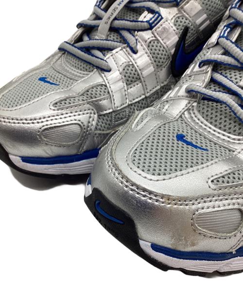 NIKE（ナイキ）NIKE (ナイキ) NIKE W P-6000 METALLIC SILVER/TEAM ROYAL-WHITE-BLACK シルバー×ブルー サイズ:29cmの古着・服飾アイテム