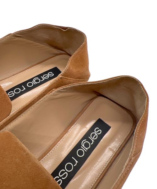 sergio rossi（セルジオロッシ）sergio rossi (セルジオロッシ) スリッポン キャメル サイズ:23.5の古着・服飾アイテム