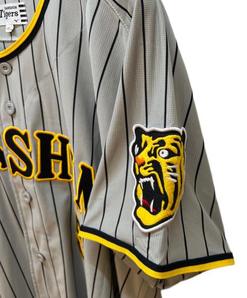 阪神タイガース（ハンシンタイガース）阪神タイガース (ハンシンタイガース) 公式レプリカユニフォーム グレー サイズ:不明の古着・服飾アイテム