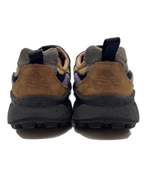 Flower MOUNTAIN（フラワーマウンテン）Flower MOUNTAIN (フラワーマウンテン) ローカットスニーカー グレー×ベージュ サイズ:26.5の古着・服飾アイテム