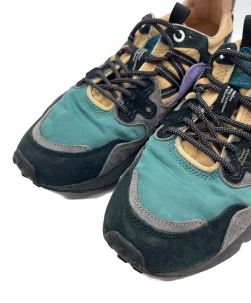 Flower MOUNTAIN（フラワーマウンテン）Flower MOUNTAIN (フラワーマウンテン) ローカットスニーカー グレー×ベージュ サイズ:26.5の古着・服飾アイテム