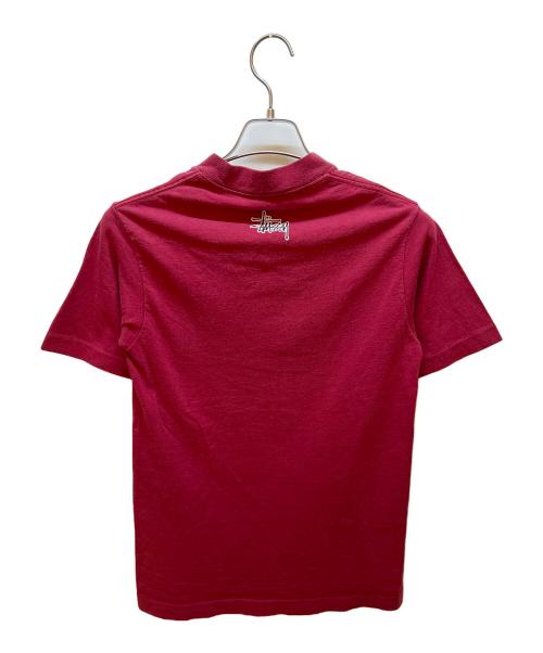 stussy（ステューシー）stussy (ステューシー) プリントTシャツ レッド サイズ:Sの古着・服飾アイテム