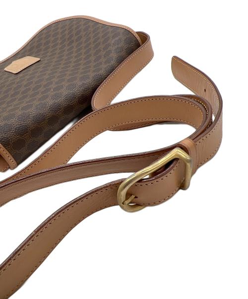 CELINE（セリーヌ）CELINE (セリーヌ) ショルダーバッグ ブラウンの古着・服飾アイテム