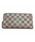 LOUIS VUITTON（ルイ ヴィトン）の古着「長財布」｜ホワイト