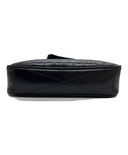 EMPORIO ARMANI（エンポリオ アルマーニ）EMPORIO ARMANI (エンポリオアルマーニ) ショルダーバッグ ブラックの古着・服飾アイテム