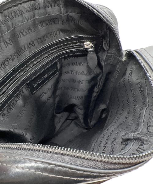 EMPORIO ARMANI（エンポリオ アルマーニ）EMPORIO ARMANI (エンポリオアルマーニ) ショルダーバッグ ブラックの古着・服飾アイテム