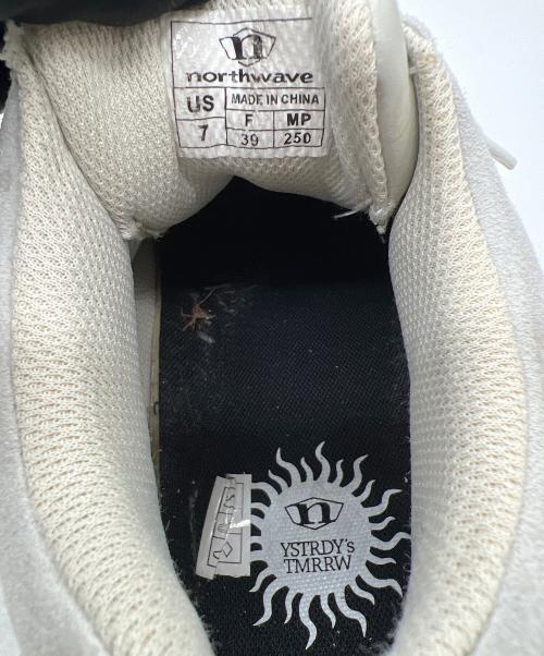 NORTHWAVE（ノースウェーブ）NORTHWAVE (ノースウェーブ) NORTHWAVE ライトグレー サイズ:25の古着・服飾アイテム